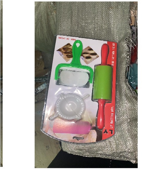 طقم تقطيع سمبوسة